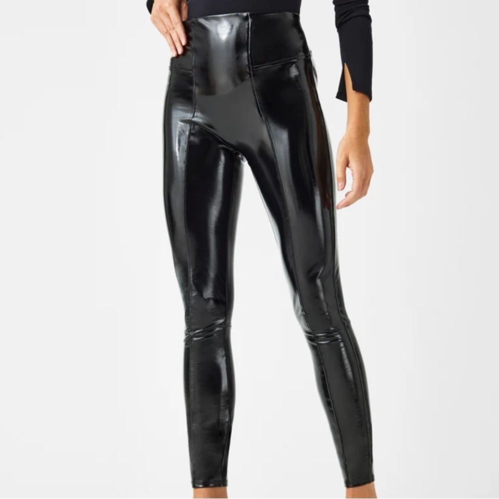 SPANX black Faux Leather Patent Leggings size Large L.
